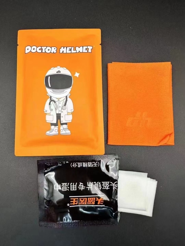 剩下30箱，一箱60盒，感兴趣的赶紧了！可以擦手机、擦眼镜、擦充电器、擦一切需要消毒的东西