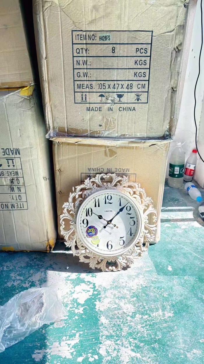 剩余4吨，需要速度 高端工艺品摆件挂钟 原箱原件,按吨处理 大小款式很多,1吨起批 ¥3/斤