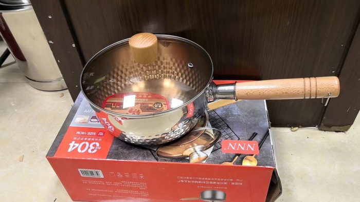 2O# 304雪平锅，300个，适合39元店爆款