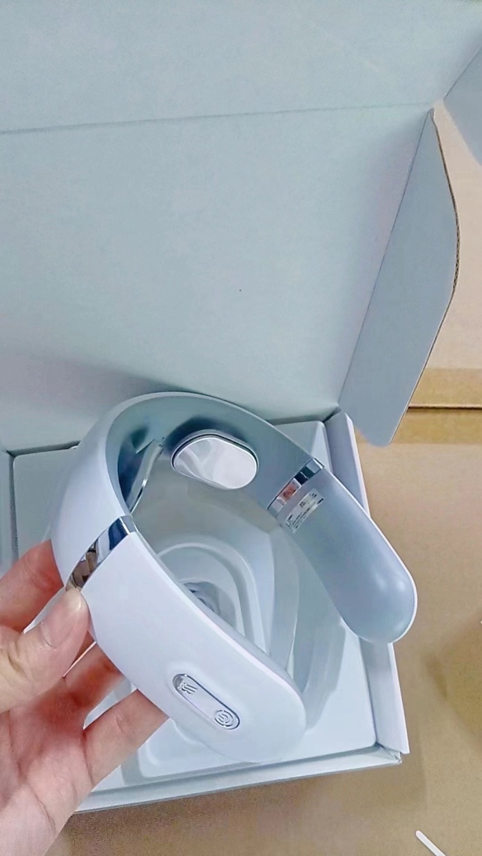 颈部按摩器9000台 精品尾货,原箱处理 ¥几块钱💰