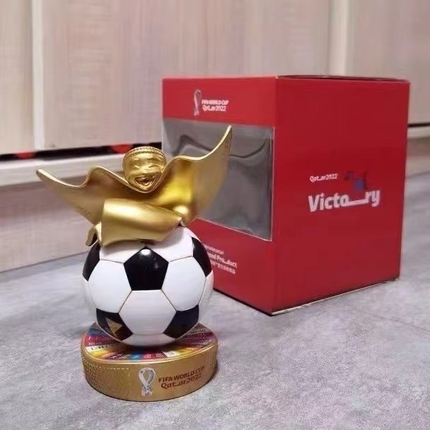 卡塔尔世界杯摆件！10000个 一件48盒