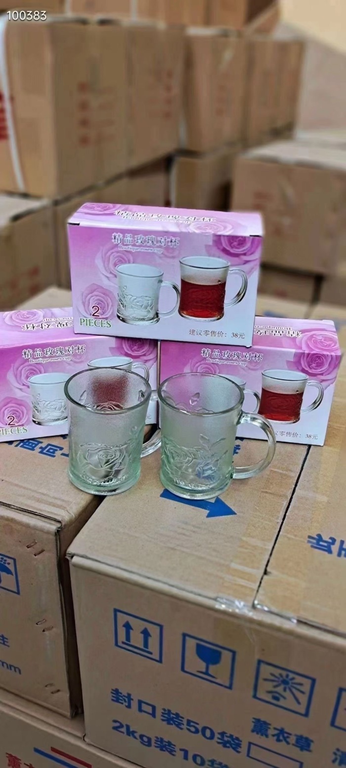 玫瑰对杯，一箱48套，3元一套