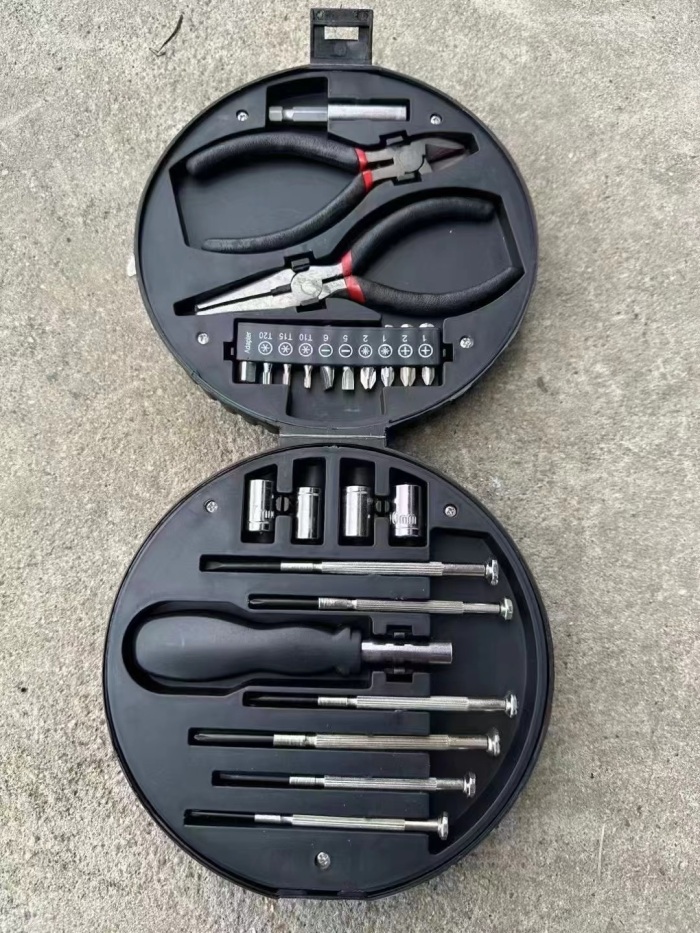 便携式工具包剩余几百套，品质看得见，质量嘎嘎好，便宜处理