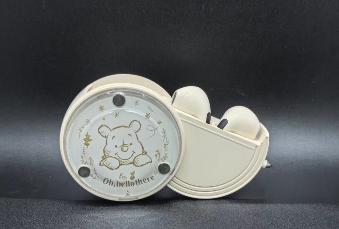 迪士尼蓝牙耳机，几百个，清货处理，全新有电。