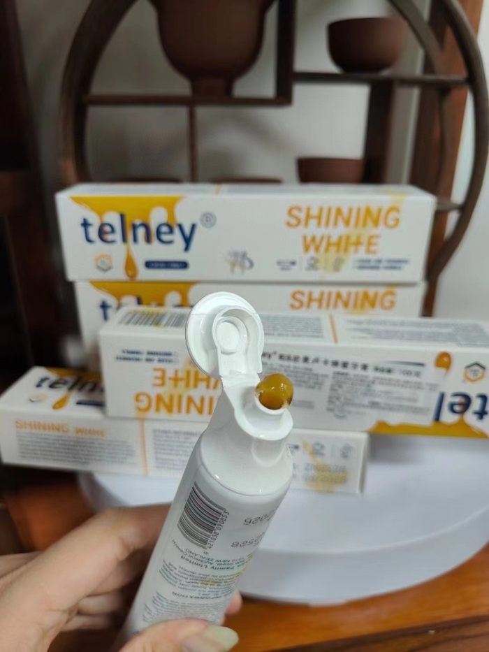 直播卖爆了 新西兰原装进口进口， telney拓乐尼烟民牙膏 ， 资质齐全，原箱原件， 数量:20000支，还剩13000支， 效期2026.9月。 特价处理，合适的私聊。