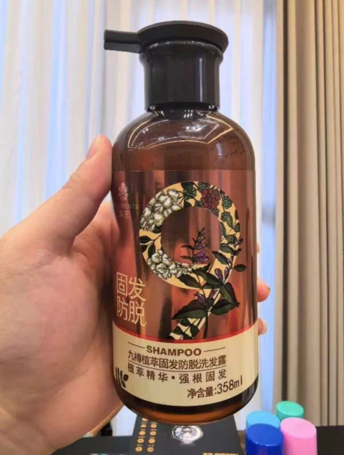 国货品牌，蜂花防脱洗发水，九樽固发洗发露丰盈蓬松头部护理精华 数量：25000 瓶 好日期，找品牌的来， 块块钱💰 出