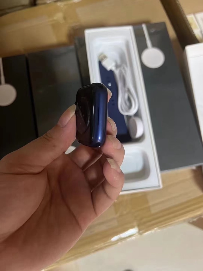 1500个智能手表⌚️有语言，有后台、功能齐全、原封原样、便宜处理