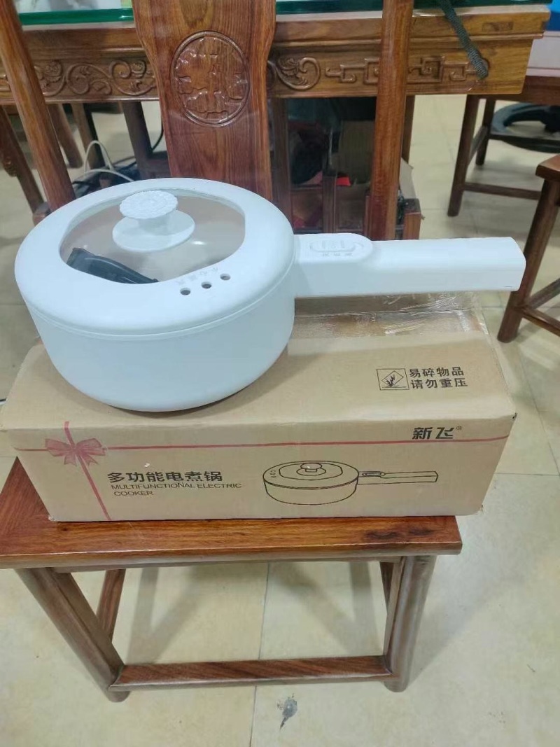 1.5升电煮锅150台左右 ​做工质量不错，一口价15元