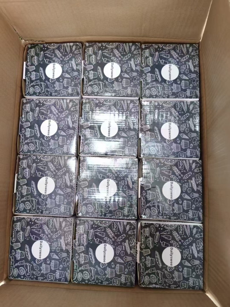 ​纯铜线电机，200瓦功率 ​辣椒粉，豆粉，芝麻粉，咖啡豆 ​220V電壓，欧规插头 ​国内，国外同步销售
