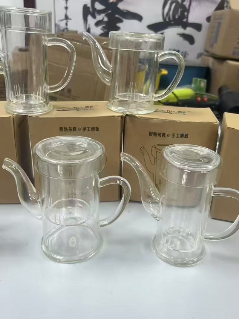 3000个泡茶壶。清货2.5