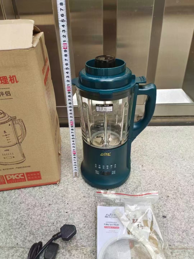 1.75升品牌破壁机2000台 ​全新电机+全铜电源线 ​全新原包装，整整齐齐 ​囤货就挣钱