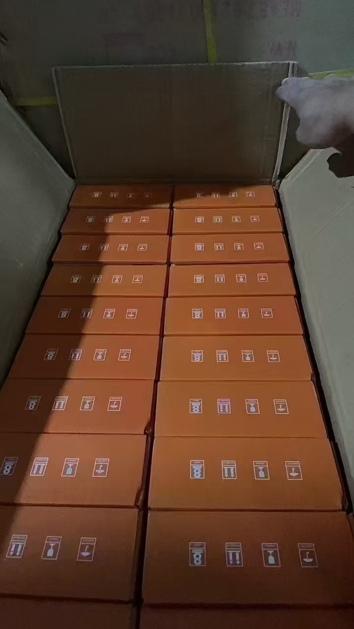 吸尘器入库10件×60庄！原箱原件，6.5块钱