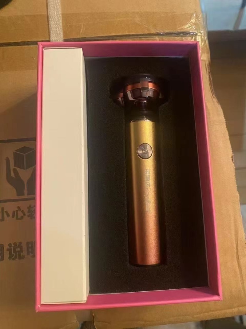 剃须刀800个，都有电，原箱原件，