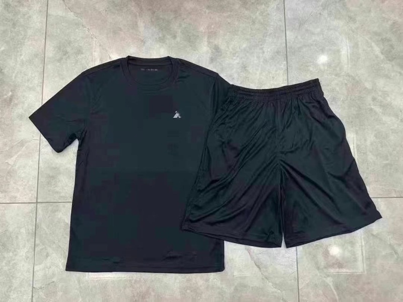 速干衣套装 13000套，独立包装 ，尺码M到3xL， 7.5元一套