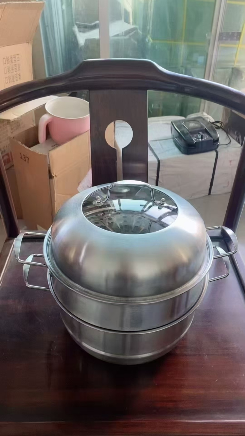 入库200件三层28蒸锅，一件20个，特价18元，可分单