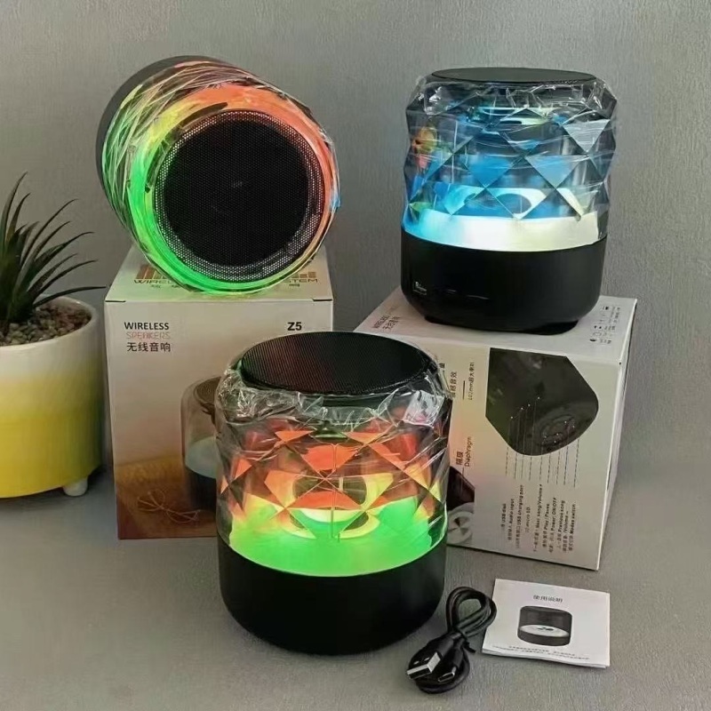 流光蓝牙音箱，特价4000pcs