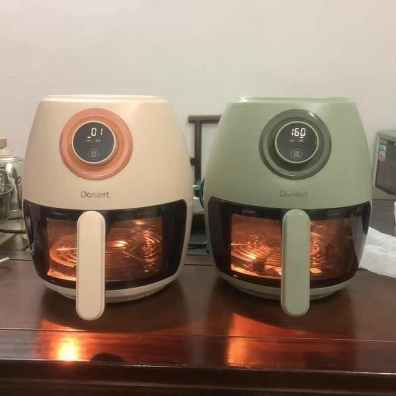 400台左右，高端空气炸锅，全透明高硼玻璃炸碗！4.2升，电脑液晶显示款，广东顺德大工厂出品，质量非常好！