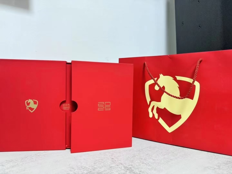法拉利剃须刀，原装正品，带授权，高端礼盒，6000个