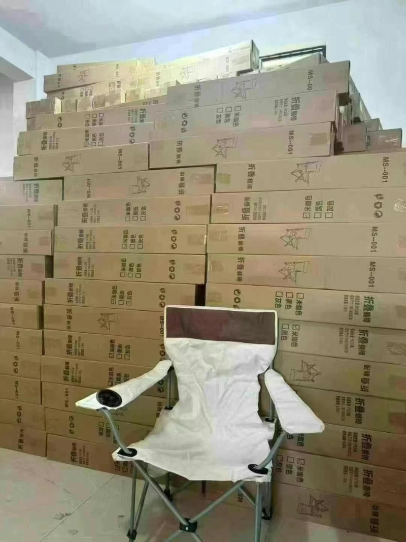 高档沙滩凳大量到货