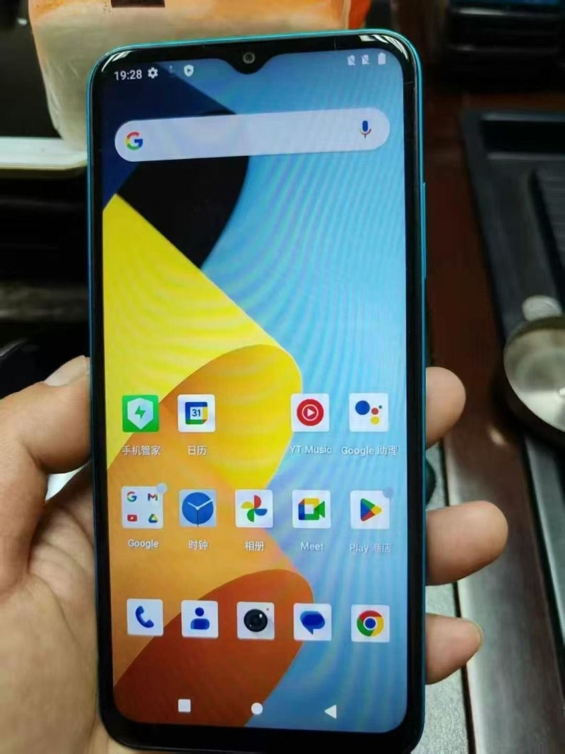 出口外贸手机 海信E70，国际版单机， 4+64内存，60台左右 ​处理！