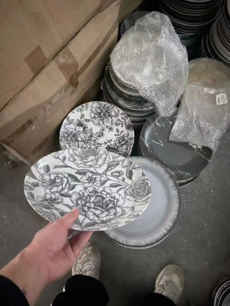 陶瓷杯碗碟 20吨左右 好价 有整箱也有散