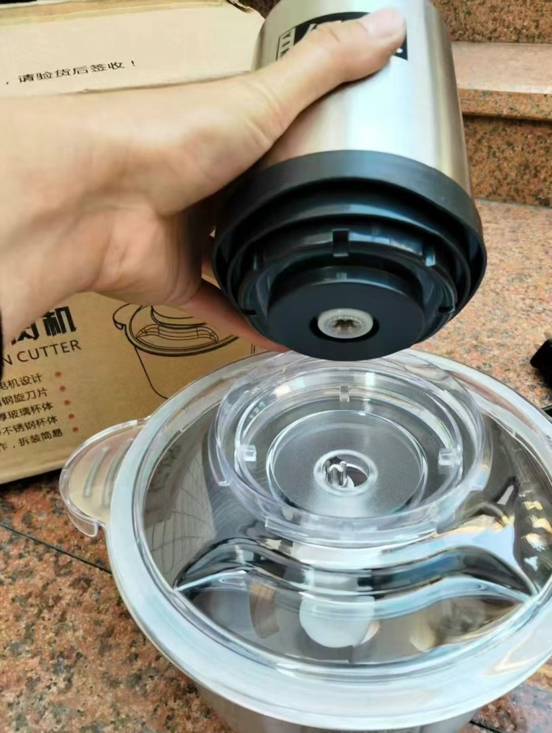 亿虎玻璃绞肉机最后177台，全铜电机，给钱就卖