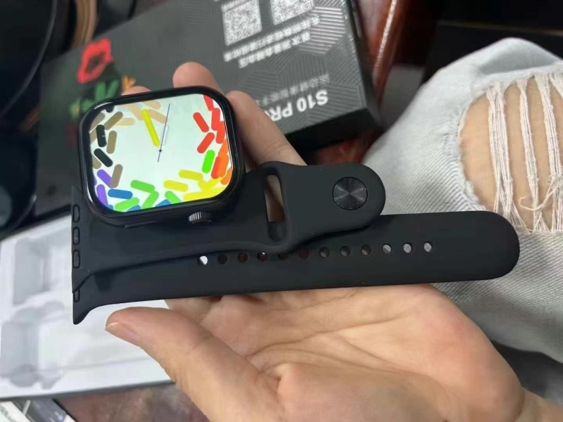 S10 pro 智能手表 带支付 还剩400个，一箱100个