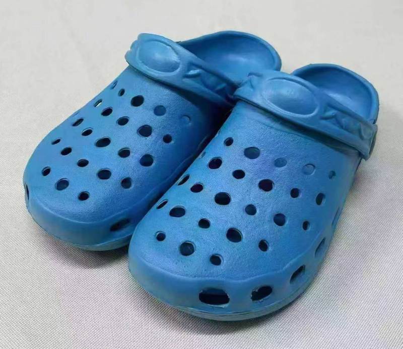 整单洞洞花园女鞋 36 - 41……12000 pairs