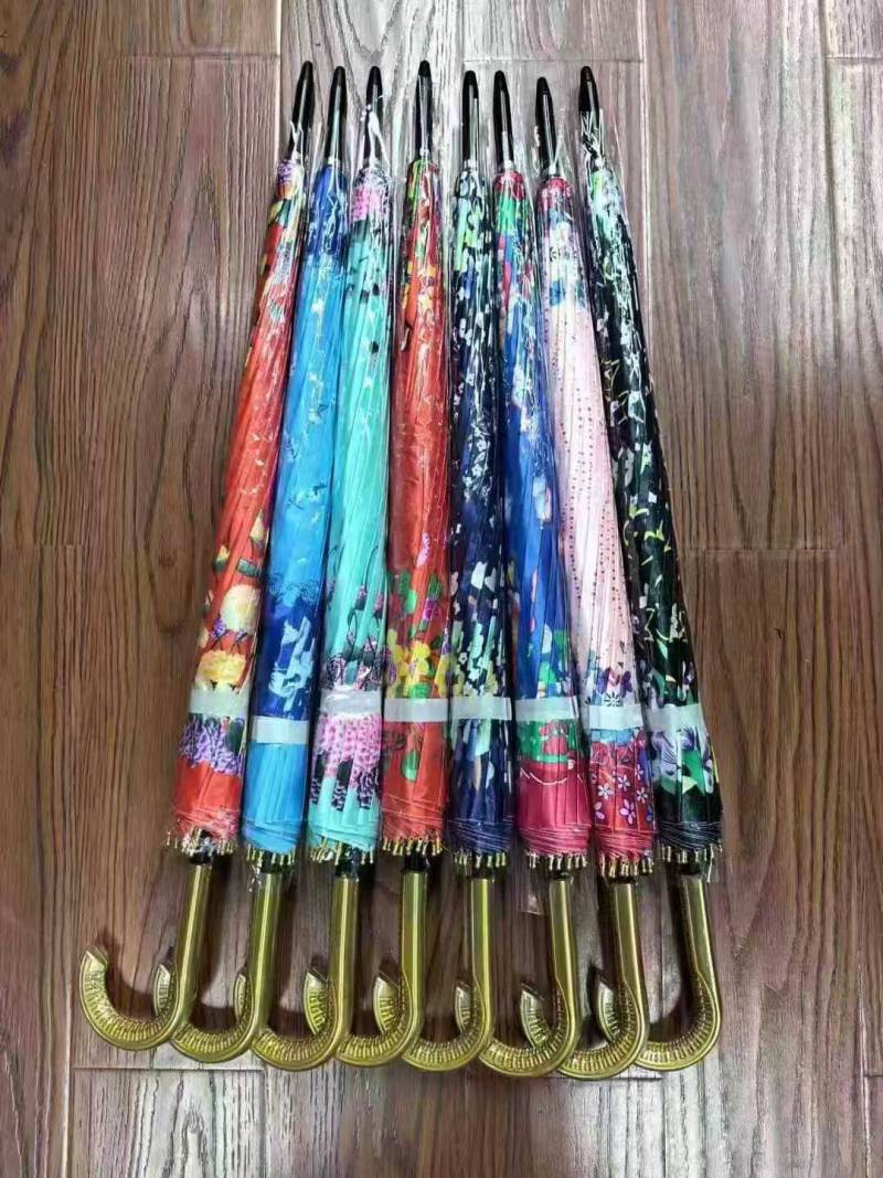 雨伞500件，一件100把， 7.5元一把，