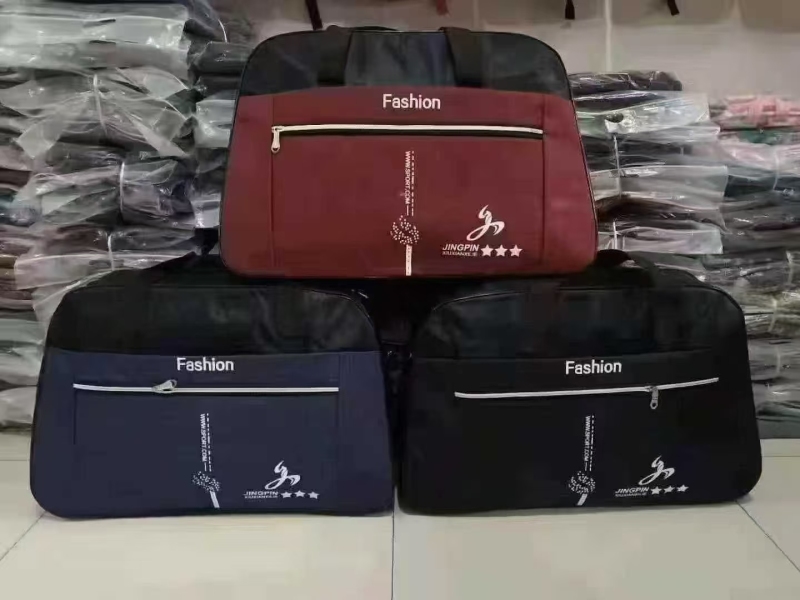 旅行包10,000个，16一个