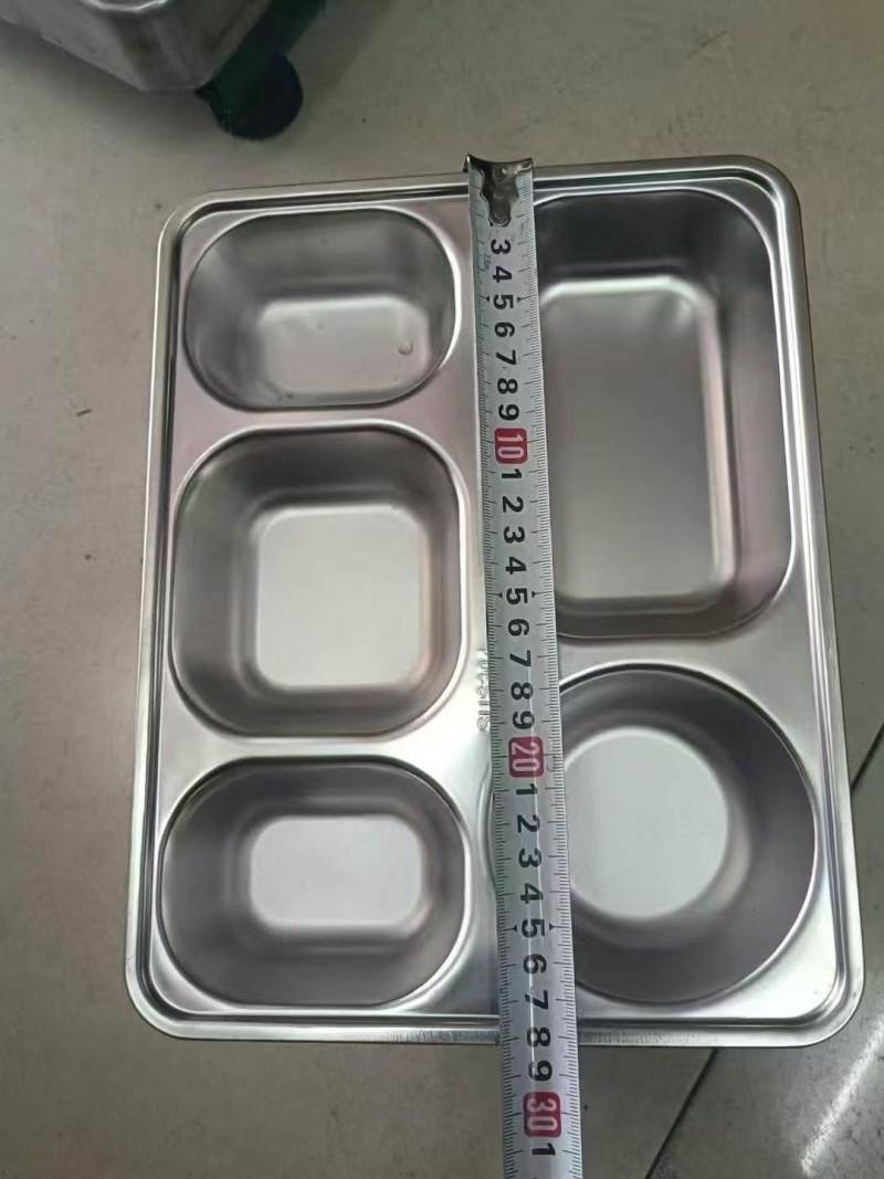 大五格快餐盘 纯正食品级304材质！重260克， ​现货30000个，正品新货特价处理！