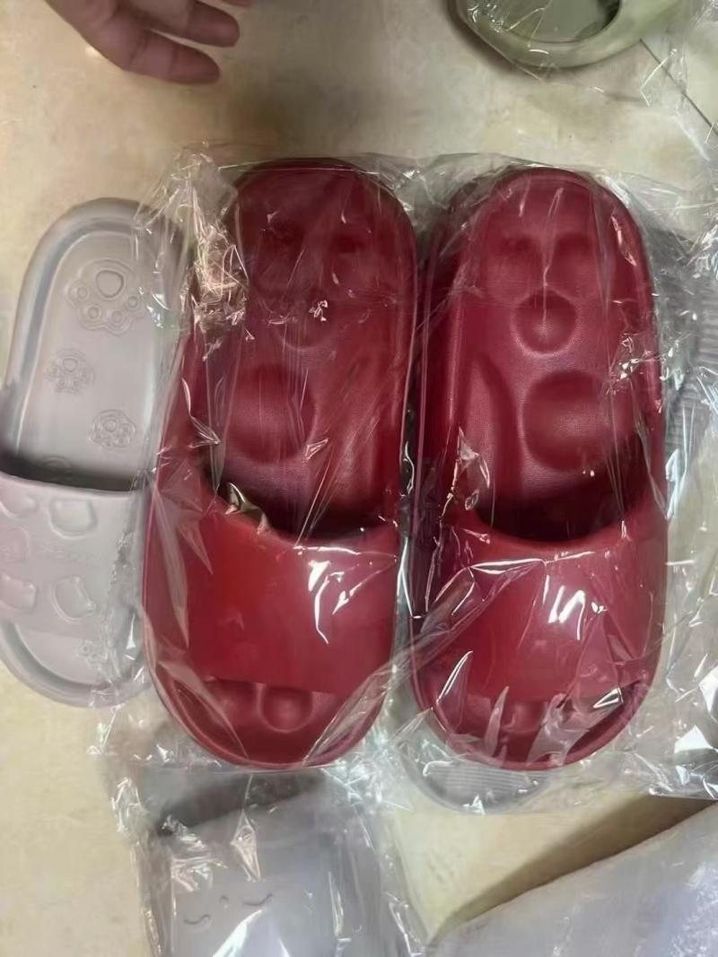 厚底男女拖鞋，3万双， 2块钱多一双