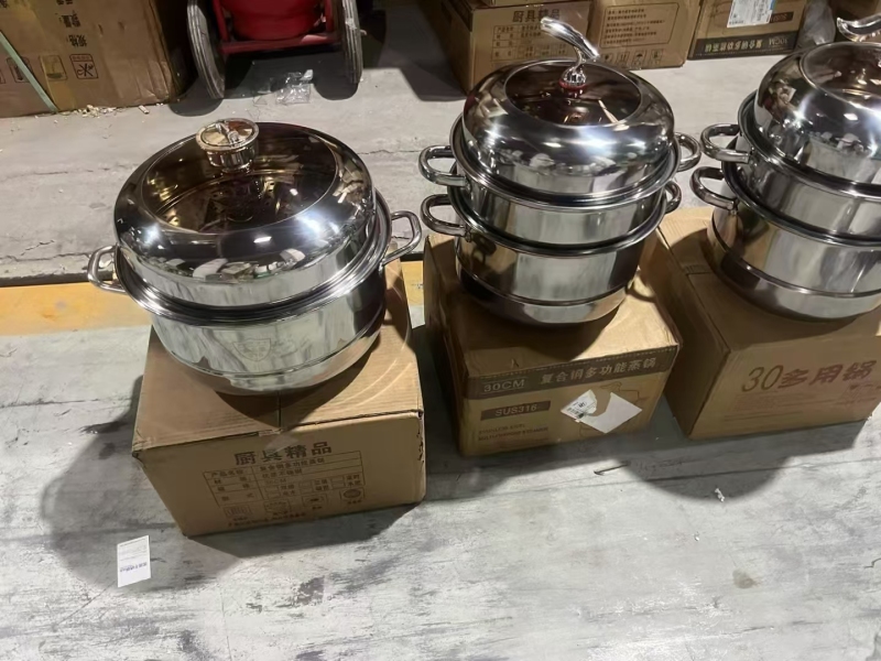 蒸锅1000斤左右， 6块钱一斤，独立包装， 手快有，手慢无！