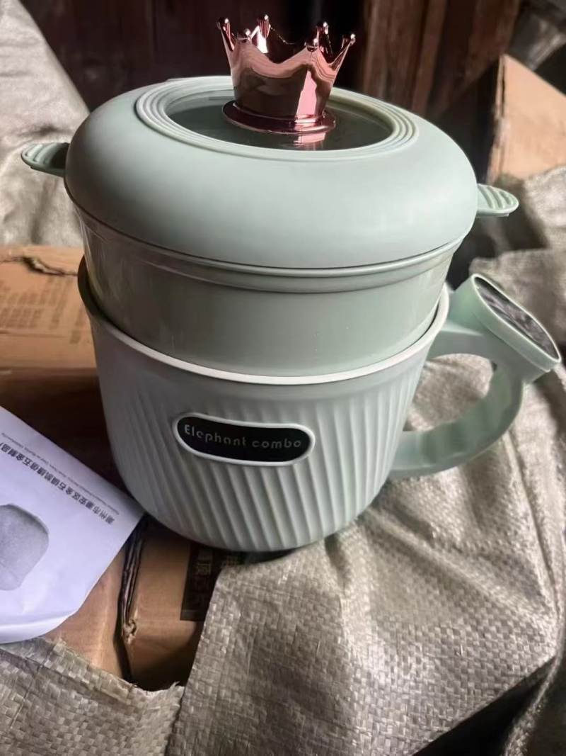 电煮锅全部智能带格。没质量问题，独立包装。620套 全清​15元一套
