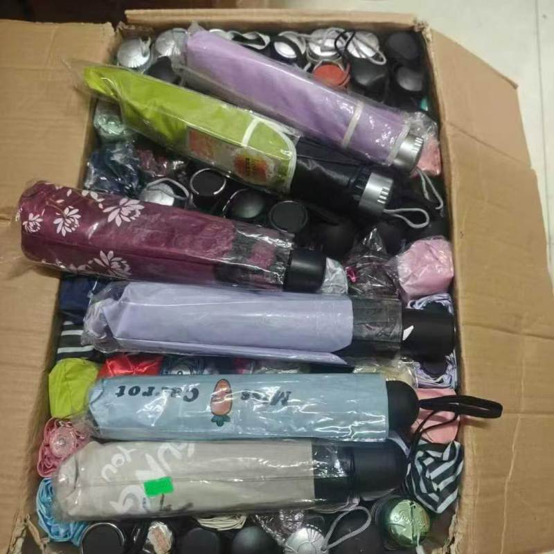 8骨混款晴雨伞5000支，清货5.5一把