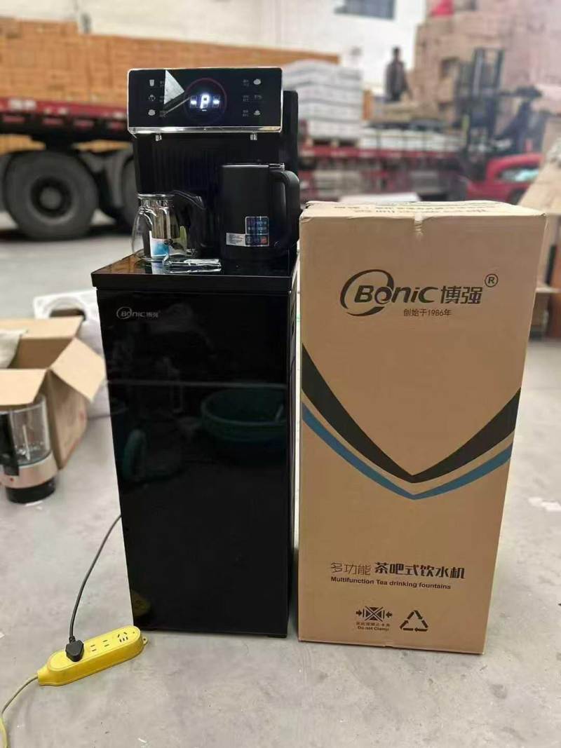 特价语音茶吧机到货一批 颜值担当 新款热水壶漂亮大气上档次 玻璃泡茶壶带滤网 品名（博强） 机身高：105mm 外箱尺寸：360×360×830mm 160一台