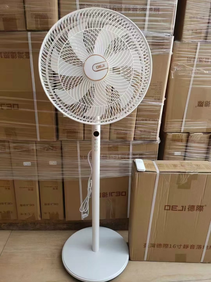 品牌德际国标遥控风扇有货1200台，价格美丽清货