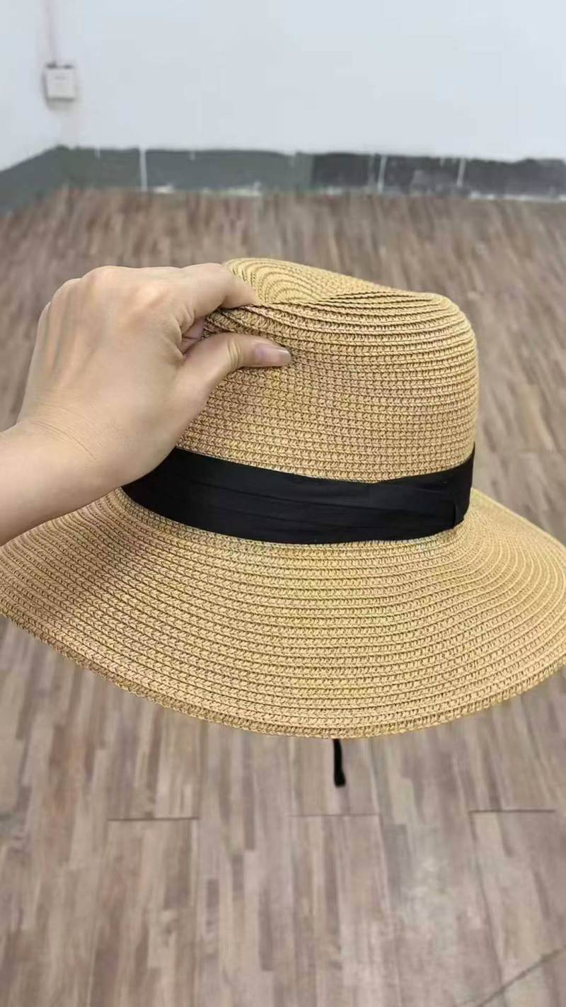 夏季遮阳帽3000个左右。