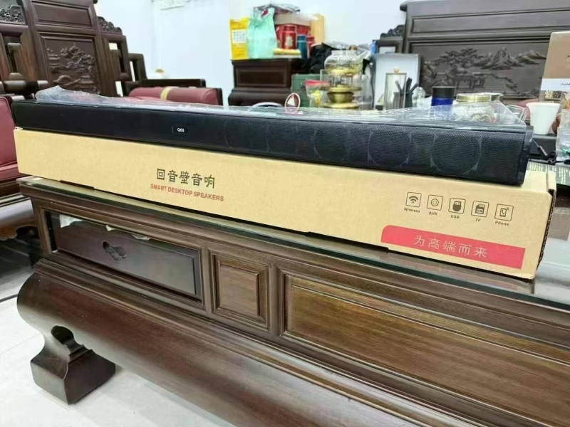 1600套，回音壁音响，十个喇叭，蓝牙，typc口，内置电池2000毫安，全新整齐，有兴趣私聊