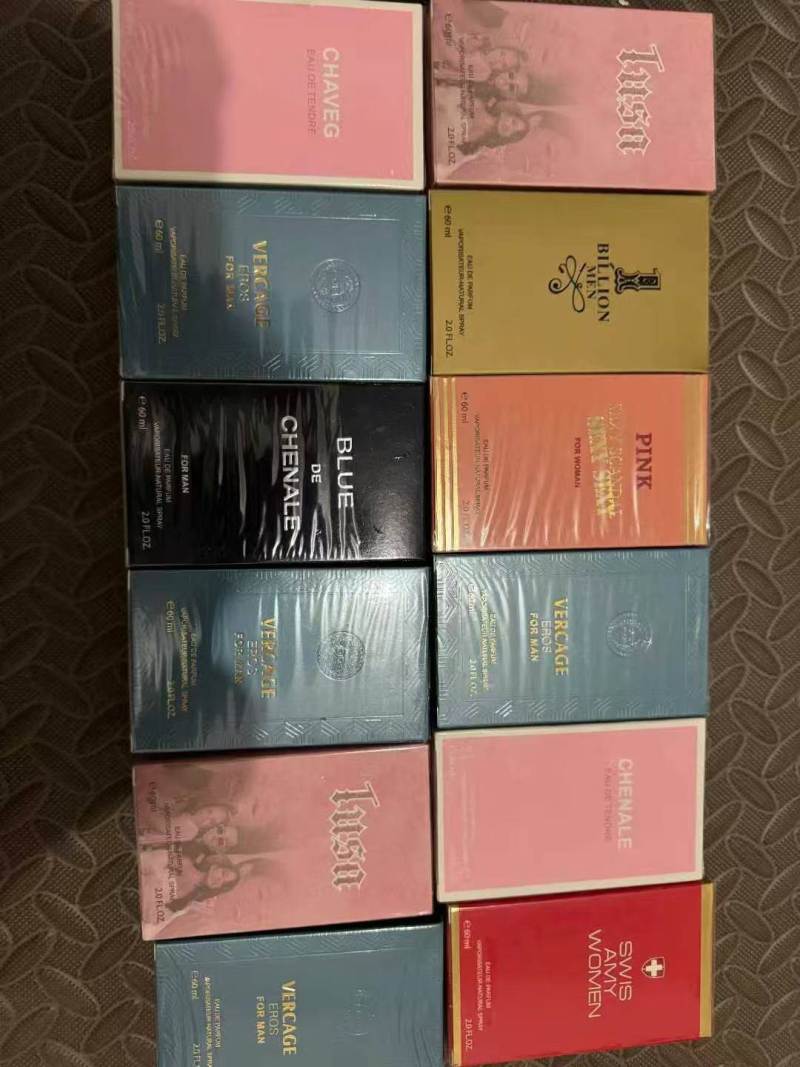 香水30万瓶！大货板正 1万起分！ ​
