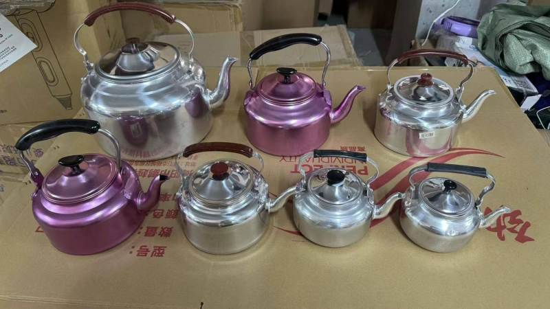 铝烧水壶，原件 800个左右