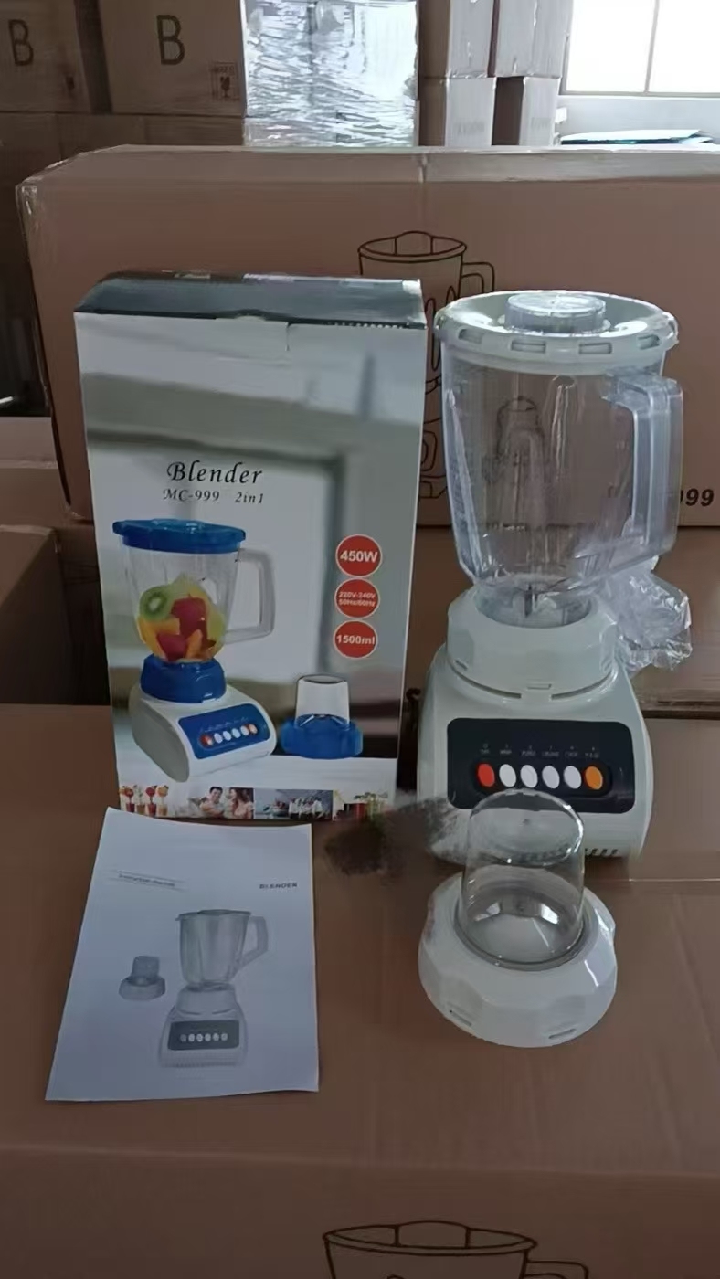 220v出口外贸，双杯榨汁料理机， 欧规，两圆插头， 2000台 低价处理 2x元