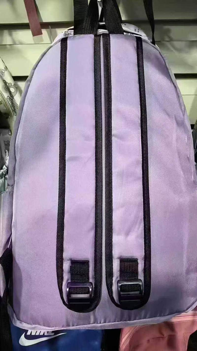 背包4600个左右，12.5元一个