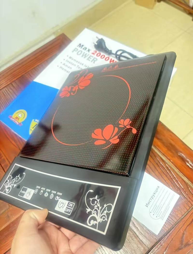 220v出口外贸，电磁炉， 欧规！ 800台， 低价处理一批！