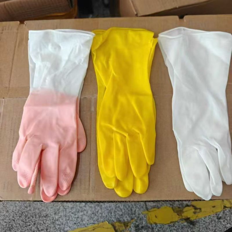 防水橡胶手套还有6100双， 独立包装，清货0.9元一双！ ​