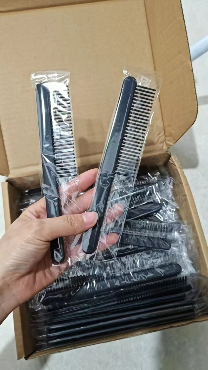 5000把梳子，原箱原件，一个大红包带走