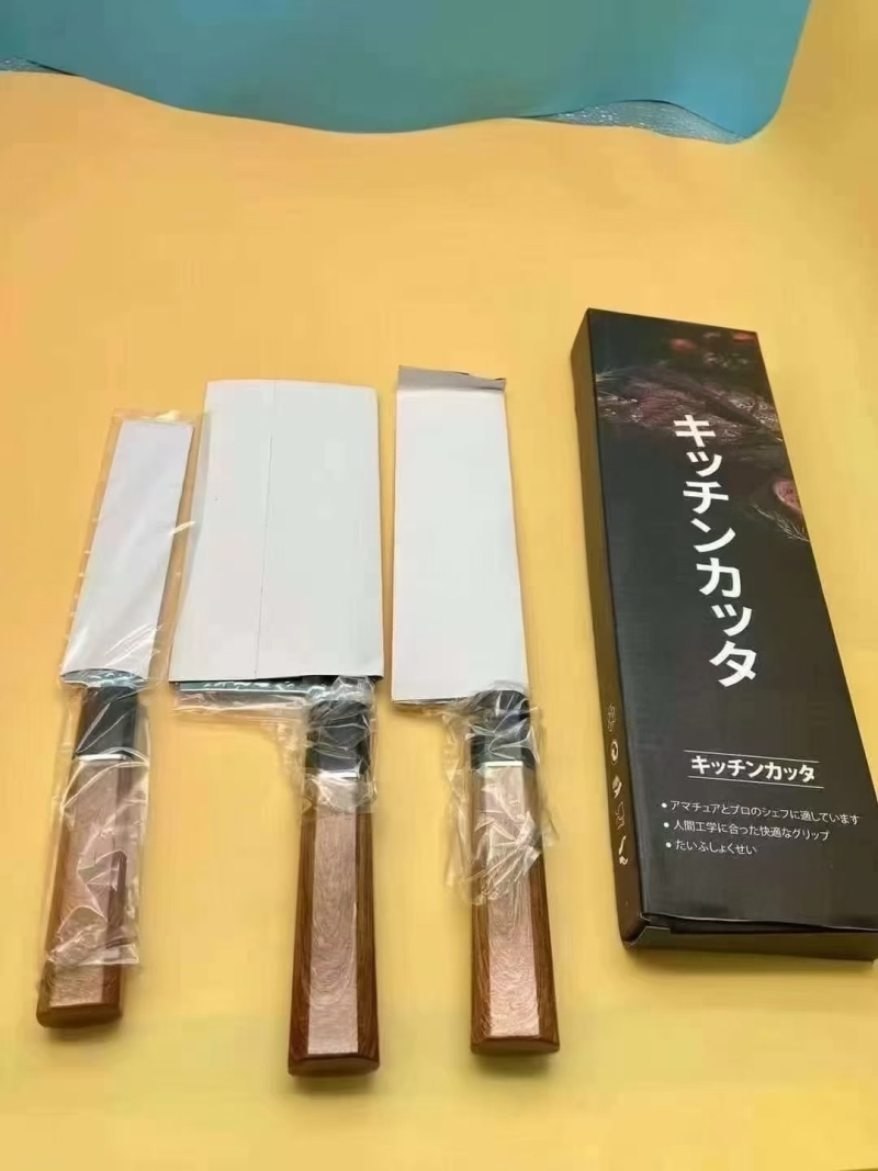 出口日本货，入库40件，日式锻打套刀三件套，原箱原件，一件60套，数量有限！特价16