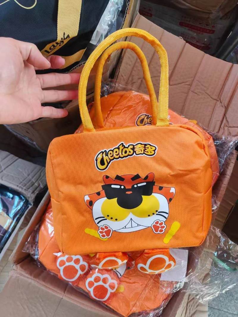 冰包1000来个，原箱原件， ​要的请联系