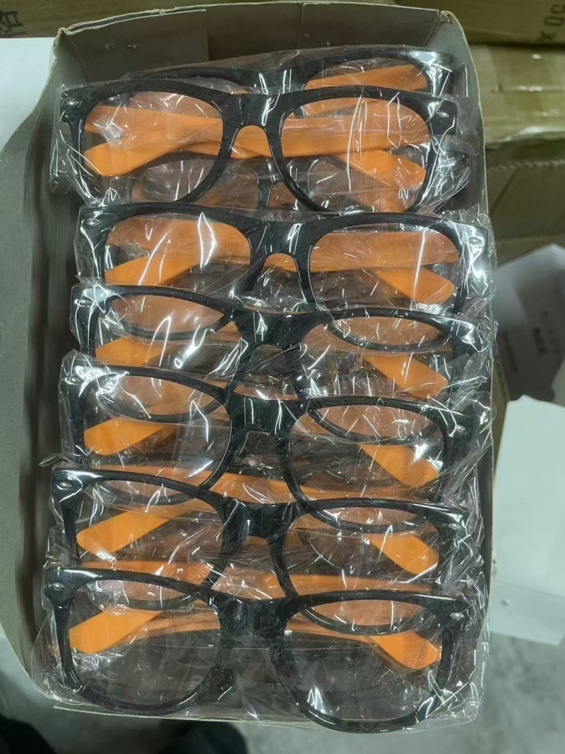 2400个眼镜框 毛毛钱清