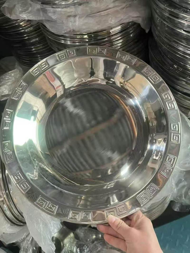 干锅1000斤左右， 💰6块一斤清货。